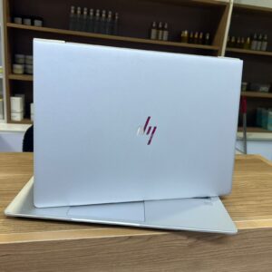 HP EliteBook 840 G6 8th Gen Intel Core i5-8265U 8GB RAM 256GB SSD 14" FHD Non-Touch Windows 11 Pro