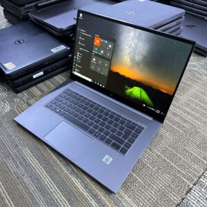 HP ZBook Studio G7 10th Gen Intel core Core i9 32GB RAM 512GB SSD 4GB NVIDIA Quadro 15.6 FHD screeen Win 11 Pro for Pro Performance