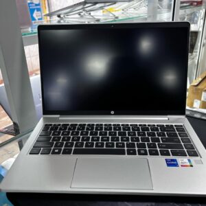 HP EliteBook 830 G8 11th Gen Intel Core i5-1135G7, 16GB RAM, 512GB SSD, 13.3" FHD Touchscreen Win 11 Pro - Image 2