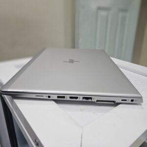 HP EliteBook 840 G5 8th-Gen Intel Core i7-8550U 16GB RAM 512GB SSD 14" FHD Touchscreen, Windows 11 Pro - Image 3