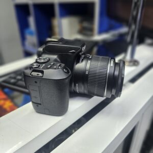 Canon EOS 250D (Rebel SL3) with EF-S 18-55mm f/4-5.6 IS STM Lens: 24.1MP APS-C DSLR, 4K Video, Vari-Angle Touchscreen - Image 2