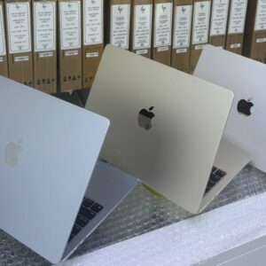 Apple MacBook Air 13-inch (2025) – M4 Chip, 16GB RAM, 256GB SSD 13.6-Inch 2K Display Non-Active