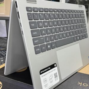 HP OmniBook 14-fp0013dx  Intel Core 5 8 GB RAM  512 GB SSD  14″ 2K TouchScreen Win 11